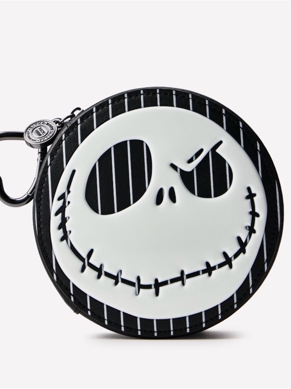 NWT LIMITED RELEASE NIGHTMARE BEFORE CHRISTMAS JACK AND SALLY COIN PURSE